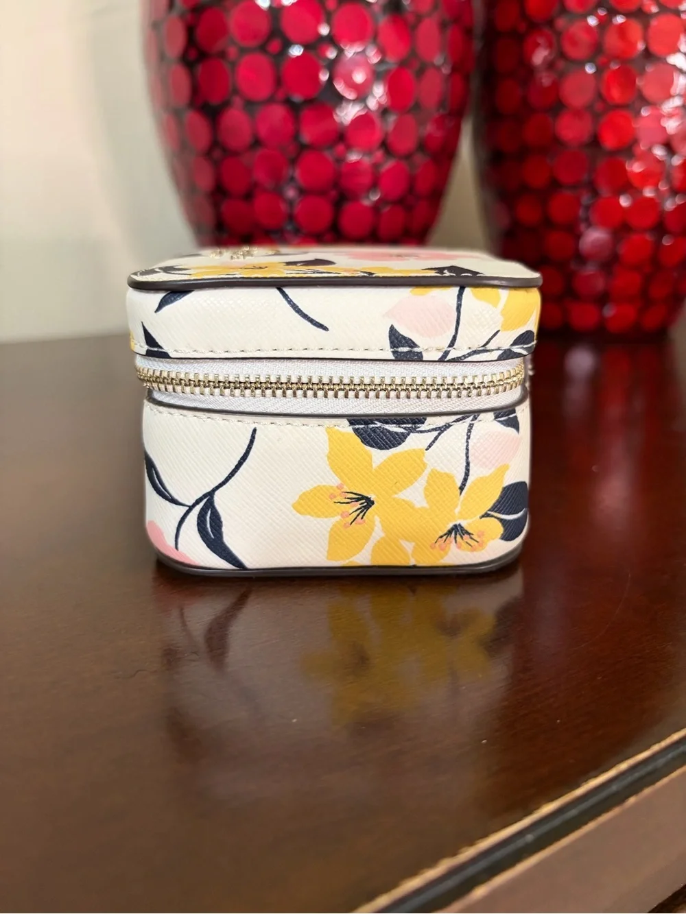 kate spade Staci Lily Blooms Jewelry Holder